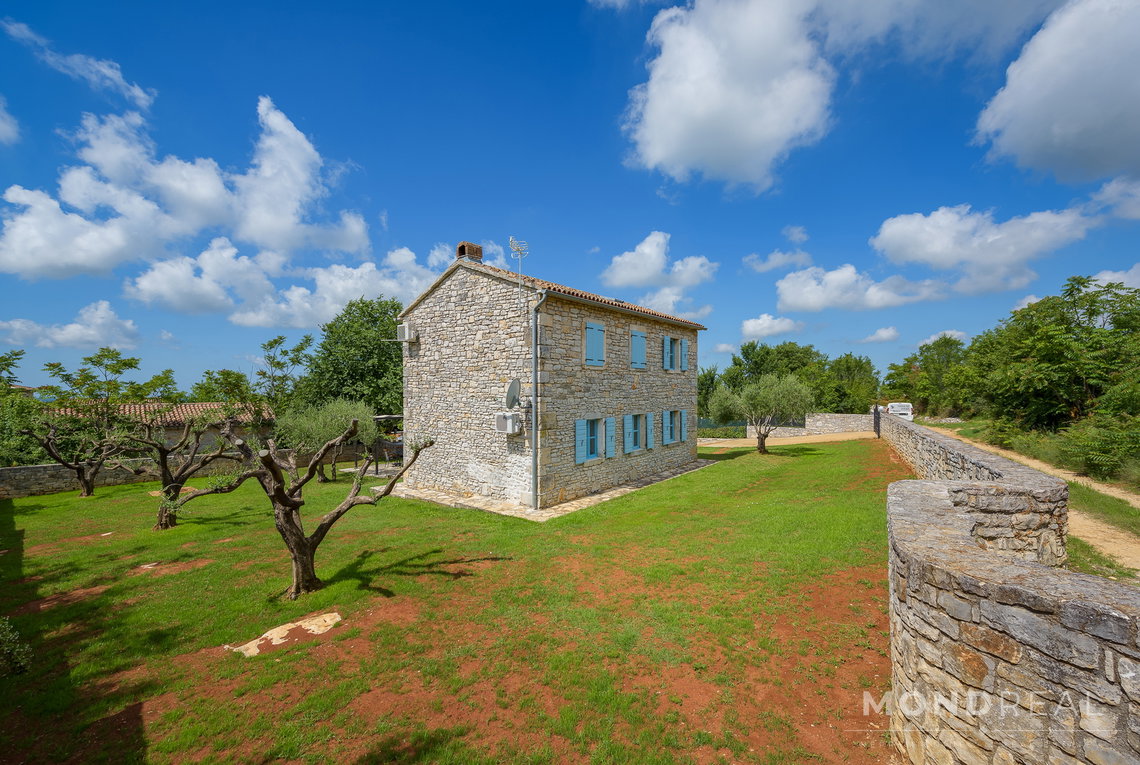 Lokacija: Hrvaška, Istarska županija, Sveti Lovreč