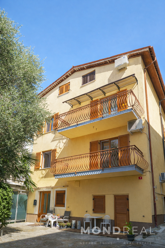 Location: Obalno - kraška, Koper, Center