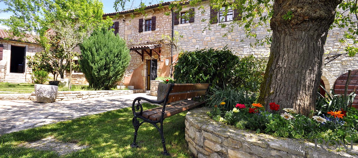 Location: Hrvaška, Istarska županija, Žminj