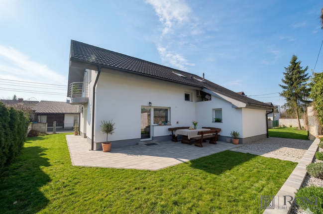 Location: Город Любляна, Moste-Polje, Kašelj