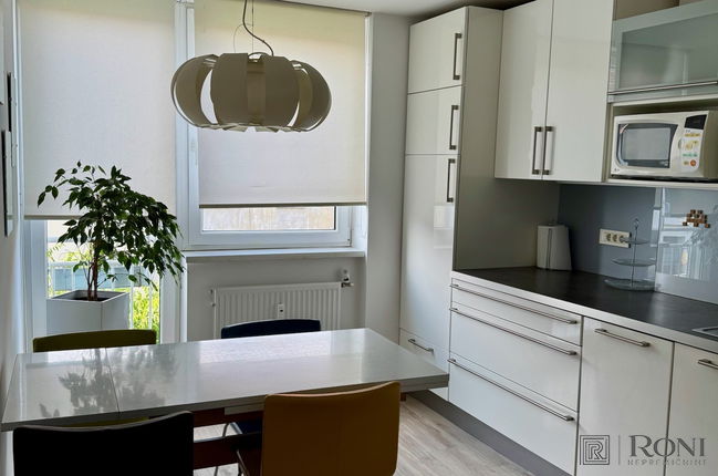 Lokacija: Ljubljana mesto, Center