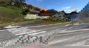 Lokacija: Ljubljana okolica, Borovnica, Breg pri Borovnici