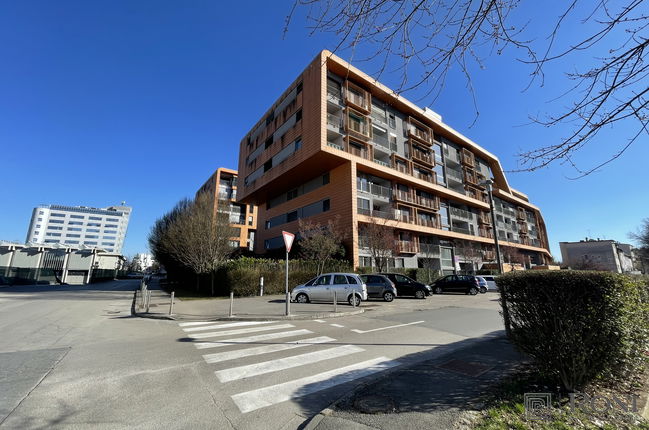 Location: Город Любляна, Bežigrad
