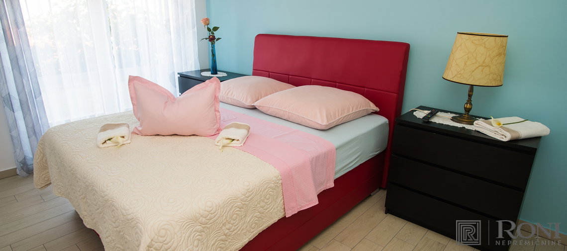 Location: Hrvaška, Šibensko-kninska županija, Rogoznica