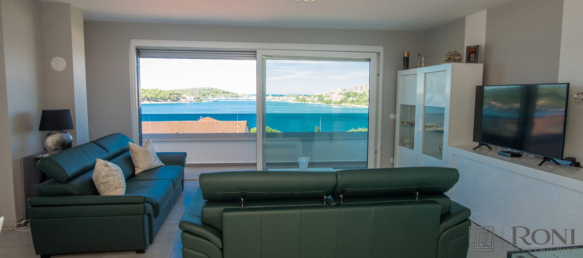 Location: Hrvaška, Šibensko-kninska županija, Rogoznica