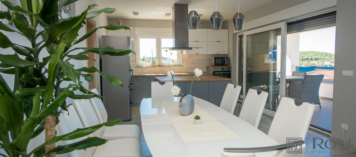 Location: Hrvaška, Šibensko-kninska županija, Rogoznica