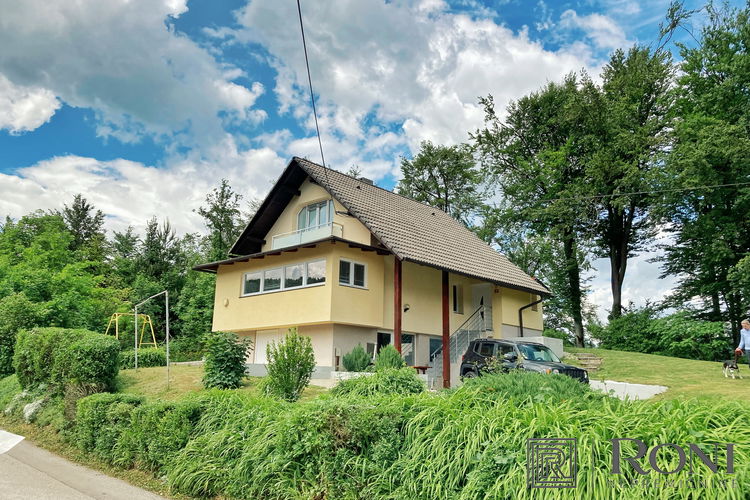 Lokacija: Ljubljana okolica, Vrhnika, Podlipa