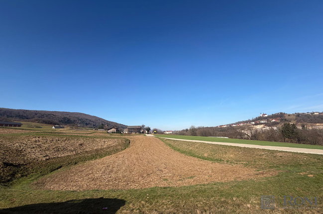 Lokacija: Jugovzhodna Slovenija, Žužemberk