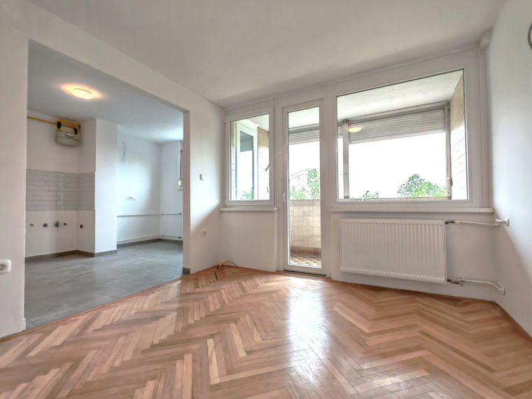 Location: Ljubljana City, Šiška, Zg. Šiška