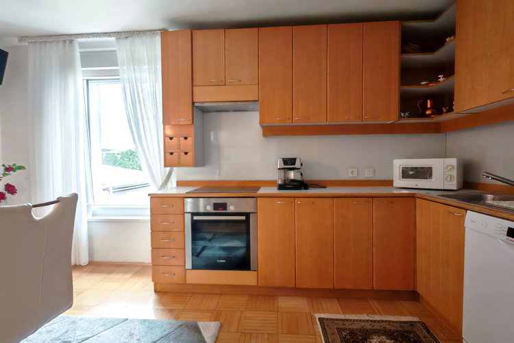 Location: Lubiana, Šiška, Zg. Šiška