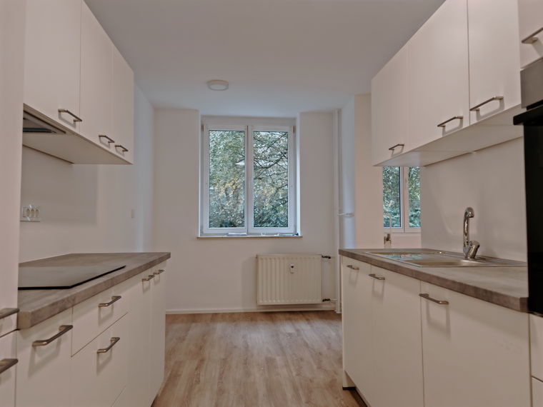 Lokacija: Ljubljana mesto, Bežigrad, Zupančičeva jama