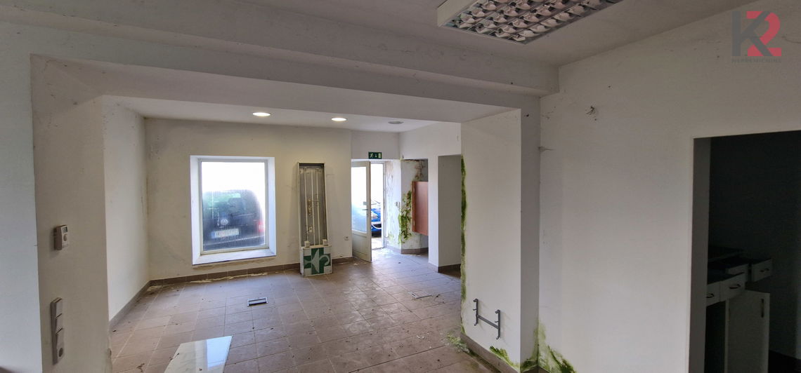 Lokacija: Podravska, Makole, Makole