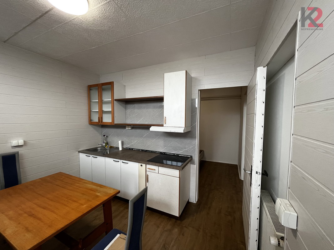 Lokacija: Ljubljana mesto, Moste-Polje, Dobrunje