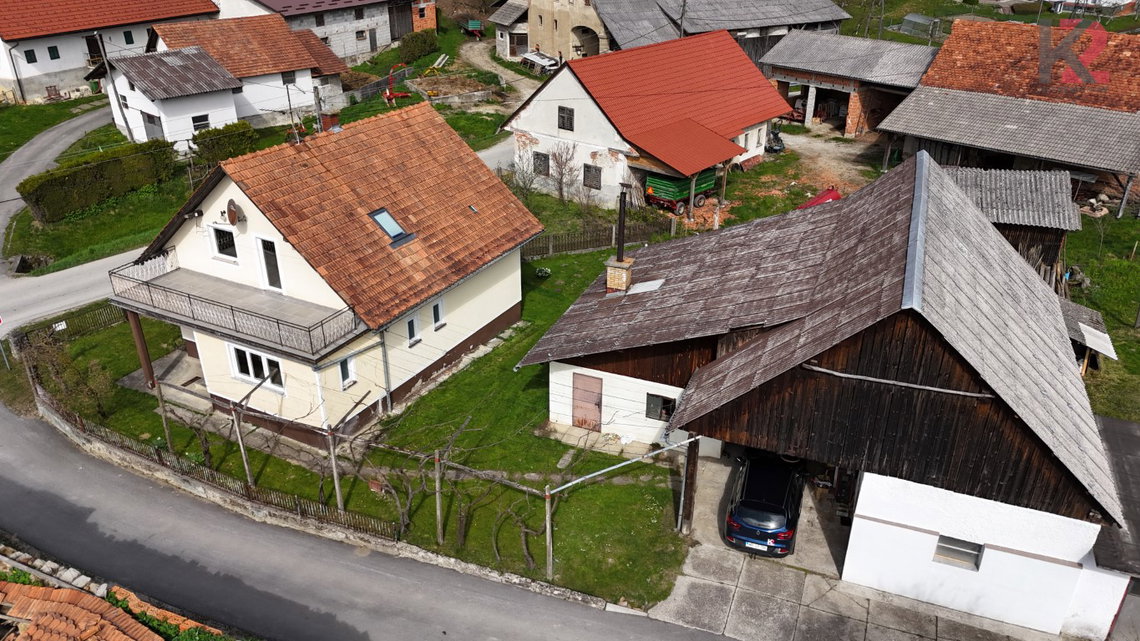 Lokacija: Podravska, Makole, Stopno