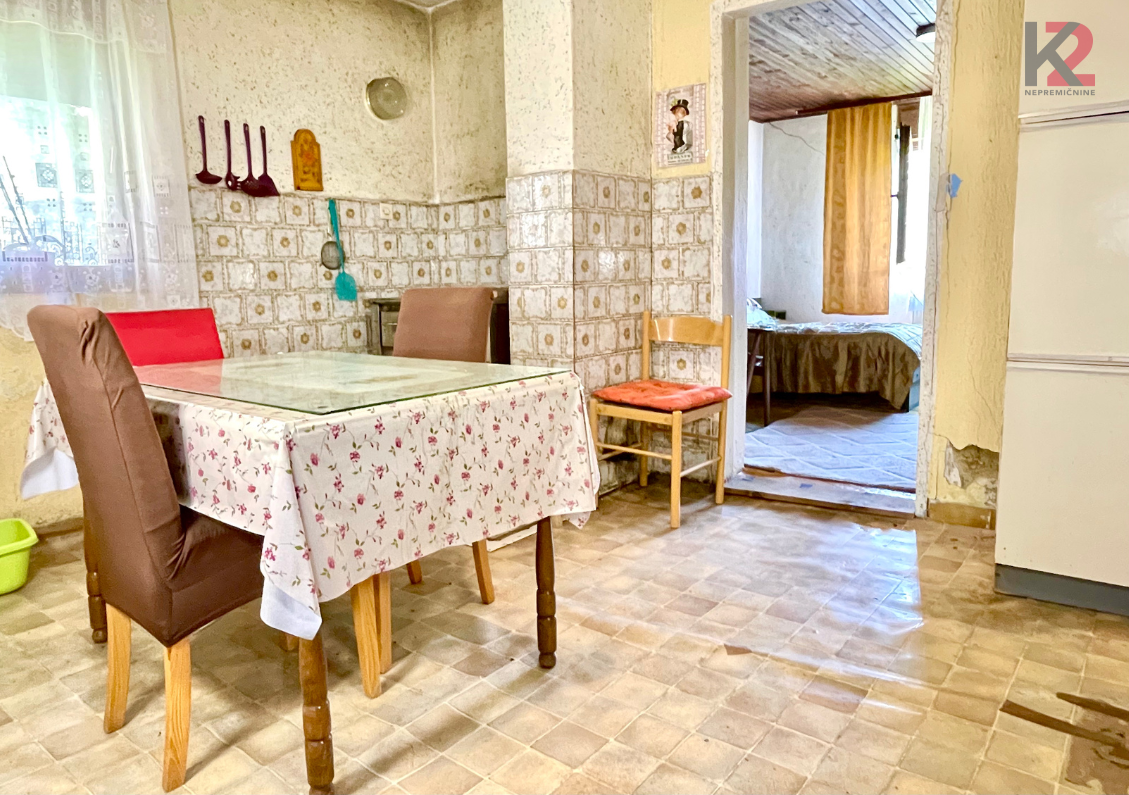 Lokacija: Podravska, Ruše, Bezena