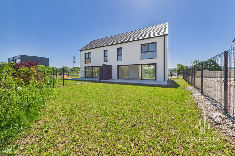 Location: Ljubljana okolica, Vrhnika, Sinja Gorica