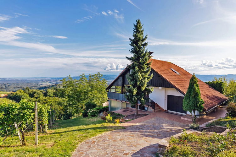 Lokacija: Jugovzhodna Slovenija, Dolenjske Toplice
