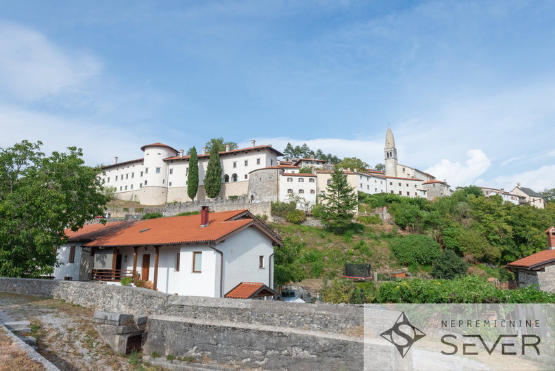 Lokacija: Obalno - kraška, Komen, Štanjel