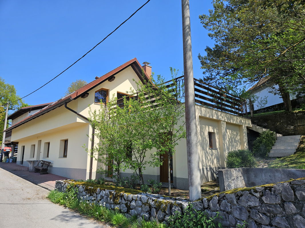Lokacija: Notranjsko - kraška, Postojna, Postojna