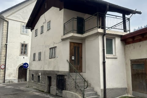 Lokacija: Goriška, Idrija, Idrija