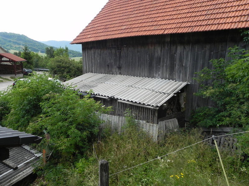 Lokacija: Notranjsko - kraška, Cerknica, Unec