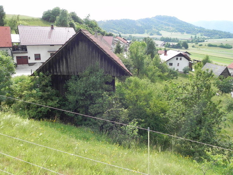 Lokacija: Notranjsko - kraška, Cerknica, Unec