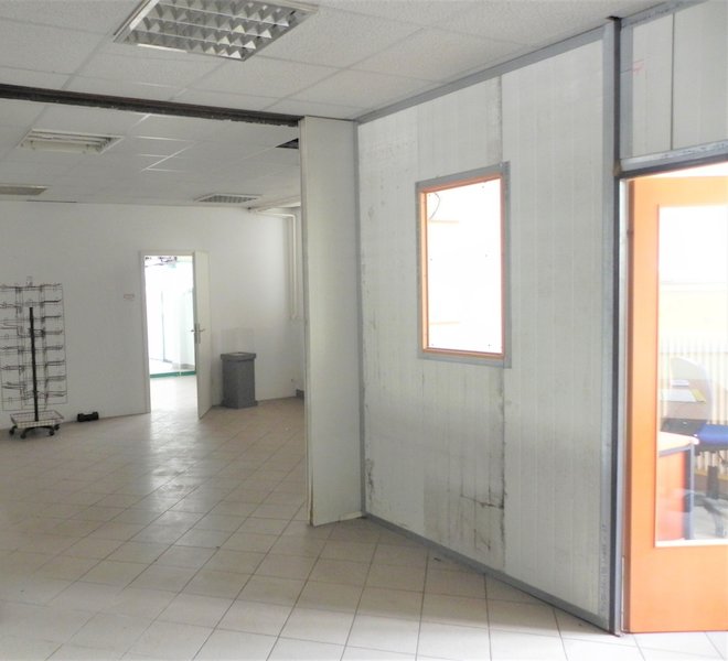 Lokacija: Notranjsko - kraška, Cerknica, Rakek