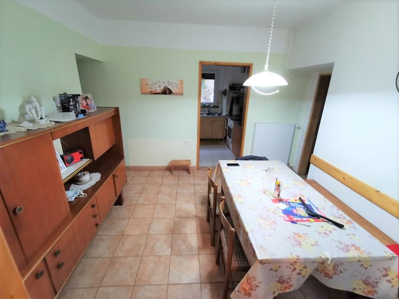 Lokacija: Notranjsko - kraška, Postojna, Hrašče