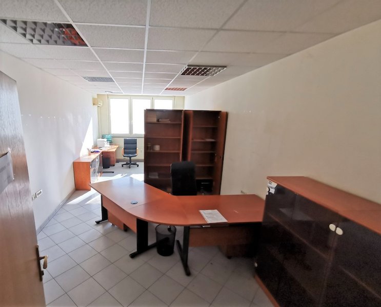 Lokacija: Notranjsko - kraška, Postojna