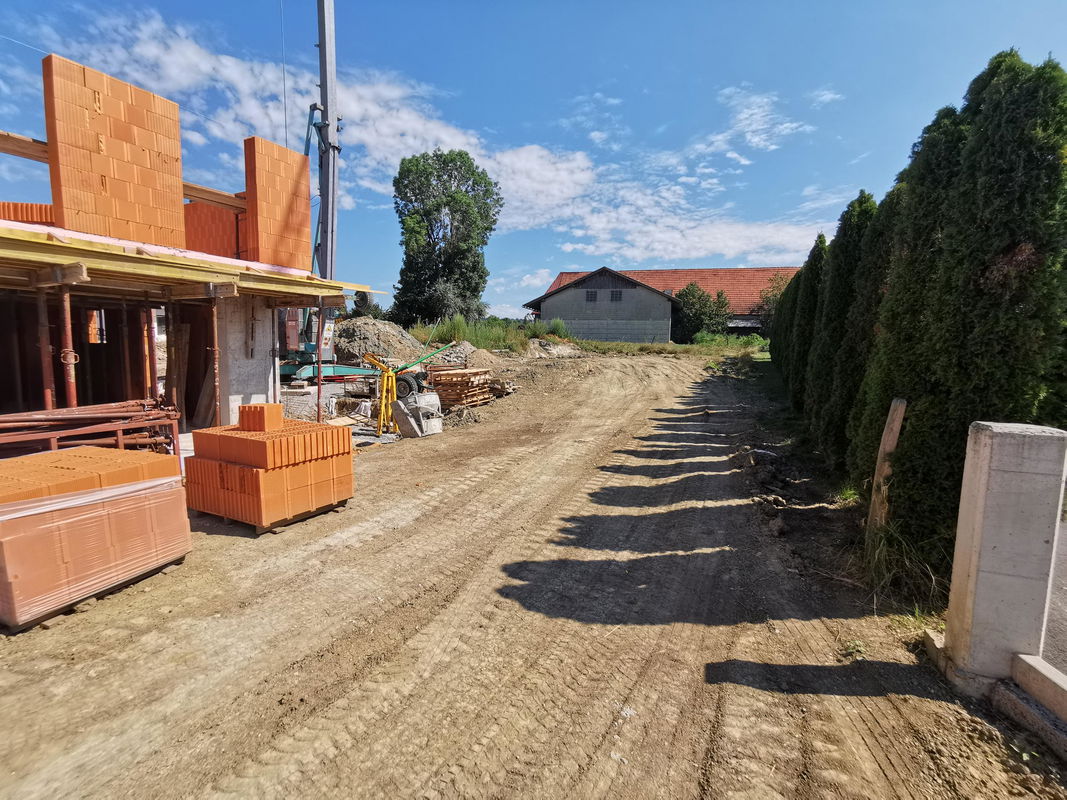 Lokacija: Notranjsko - kraška, Postojna, Postojna