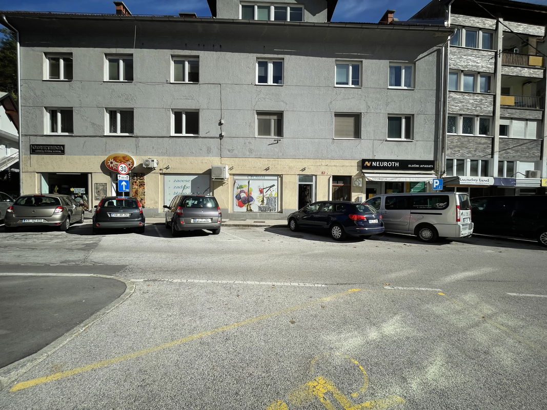 Lokacija: Gorenjska, Jesenice, Jesenice