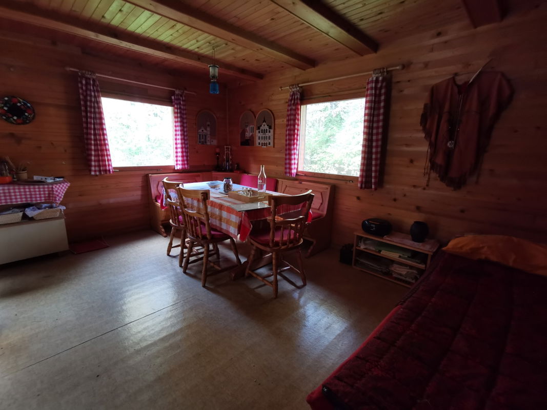 Lokacija: Notranjsko - kraška, Postojna, Studeno