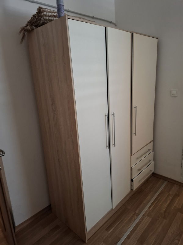 Lokacija: Notranjsko - kraška, Cerknica, Unec