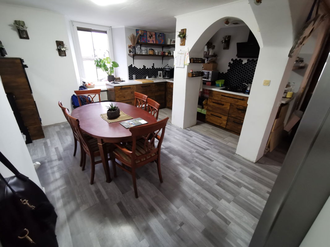 Lokacija: Notranjsko - kraška, Postojna, Prestranek