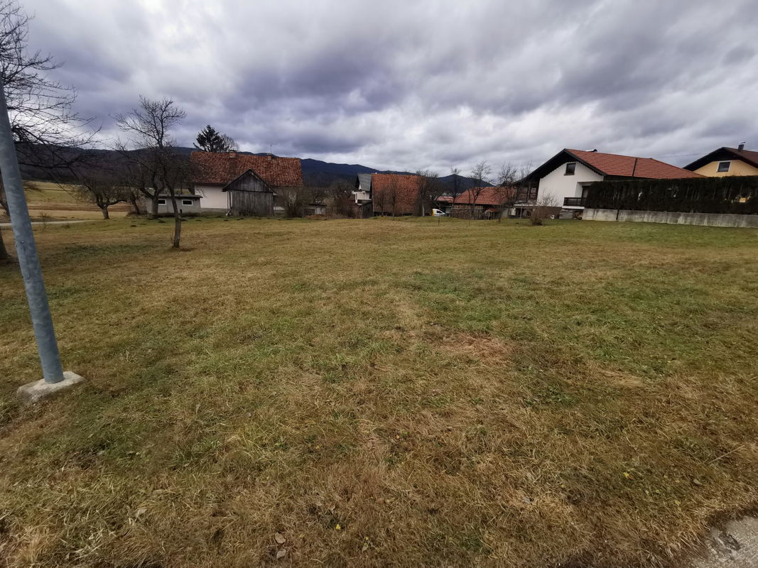 Lokacija: Notranjsko - kraška, Loška Dolina, Iga Vas