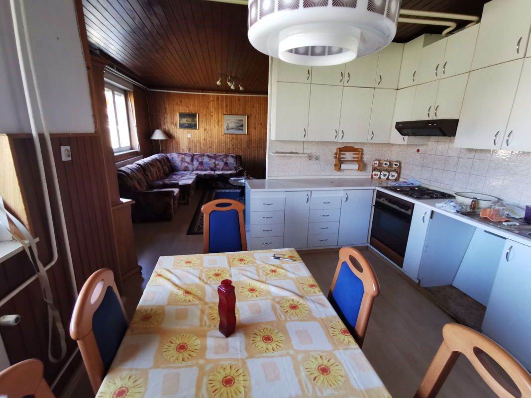 Lokacija: Notranjsko - kraška, Cerknica, Cerknica