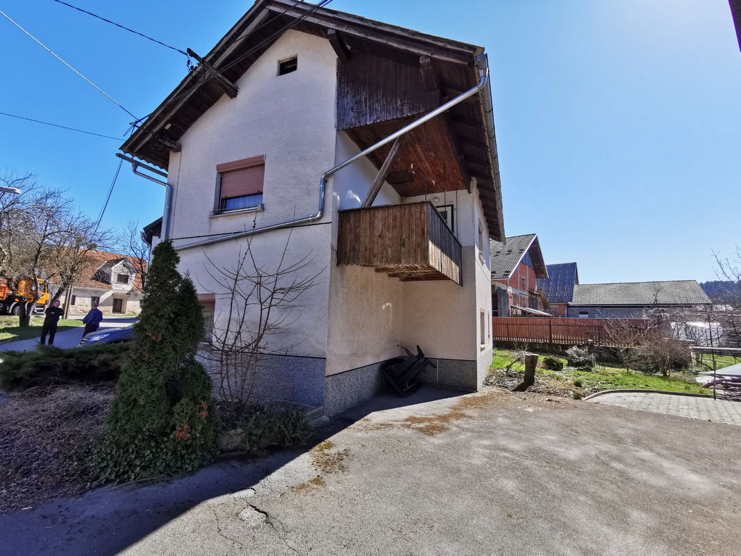 Location: Notranjsko - Kraška, Loška Dolina, Iga Vas