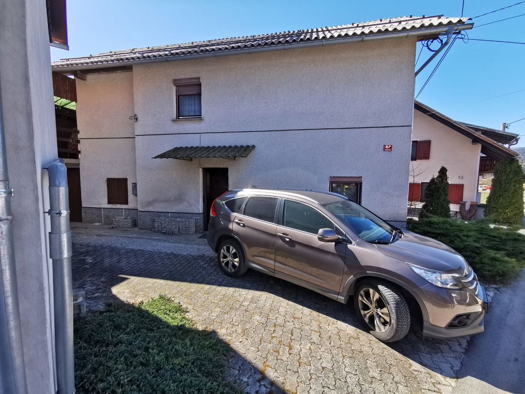 Location: Notranjsko - Kraška, Loška Dolina, Iga Vas