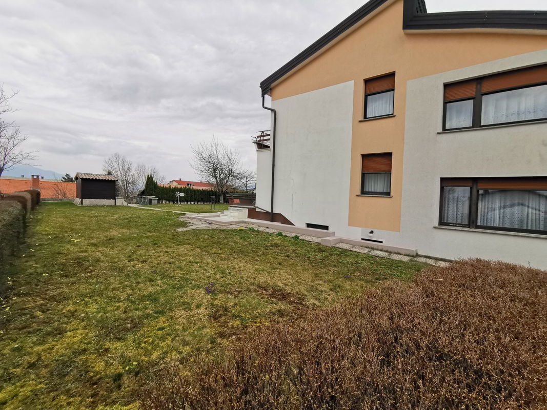 Lokacija: Notranjsko - kraška, Postojna, Postojna