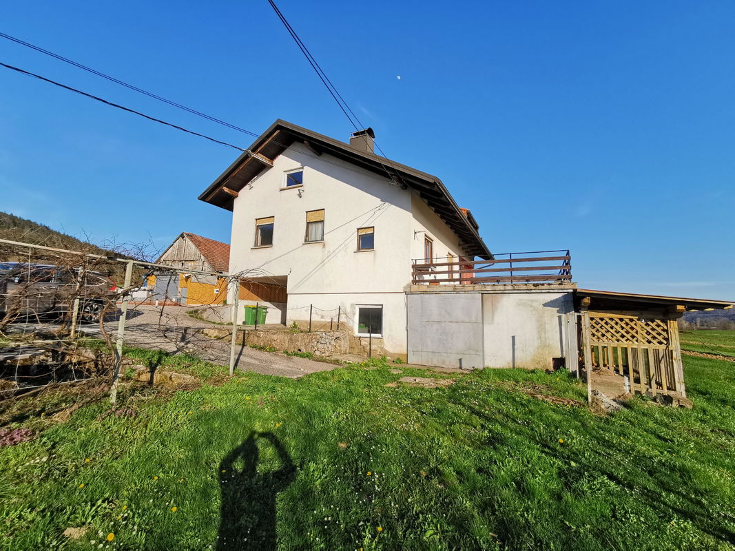 Location: Notranjsko - Kraška, Cerknica, Martinjak