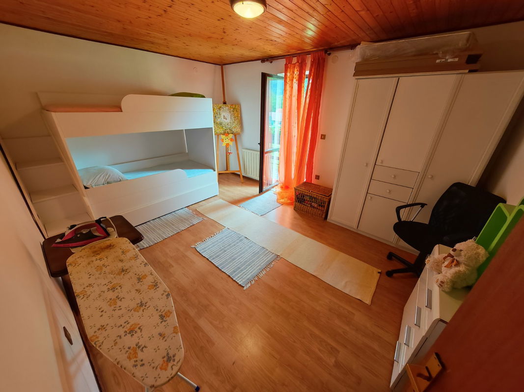 Lokacija: Goriška, Ajdovščina, Predmeja