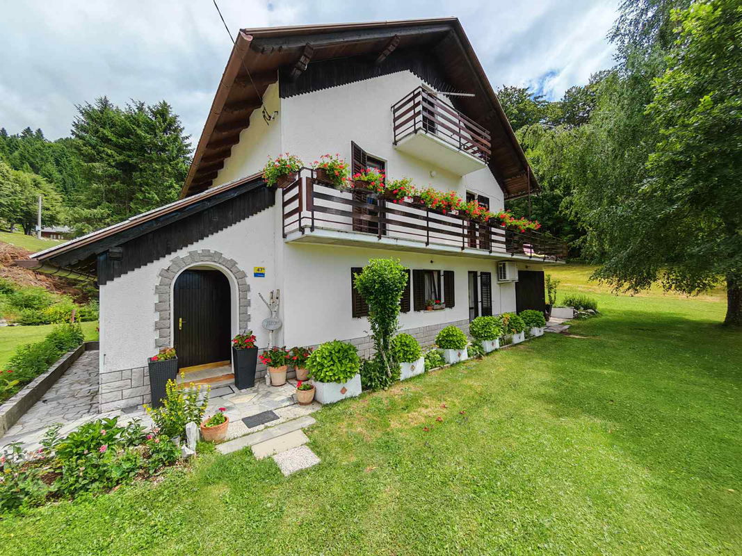 Lokacija: Goriška, Ajdovščina, Predmeja