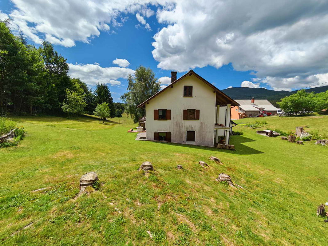 Lokacija: Goriška, Ajdovščina, Predmeja