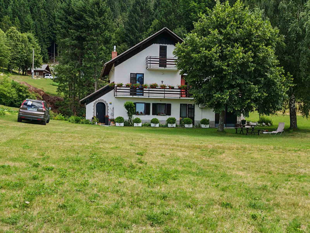 Lokacija: Goriška, Ajdovščina, Predmeja