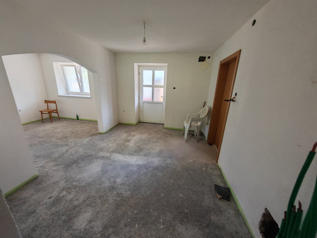 Lokacija: Notranjsko - kraška, Postojna, Bukovje
