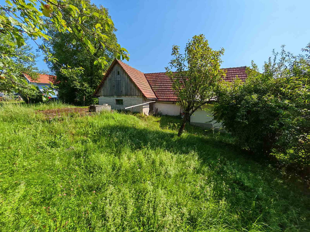 Lokacija: Notranjsko - kraška, Postojna, Bukovje