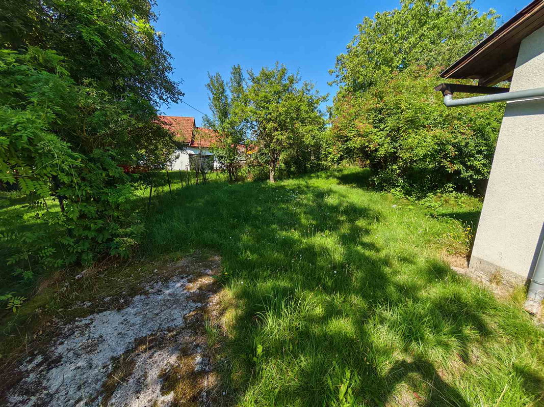 Lokacija: Notranjsko - kraška, Postojna, Bukovje