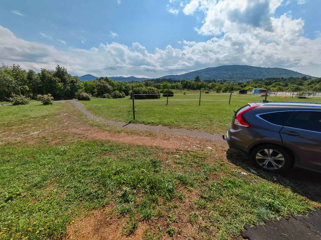 Lokacija: Obalno - kraška, Sežana, Dane pri Sežani