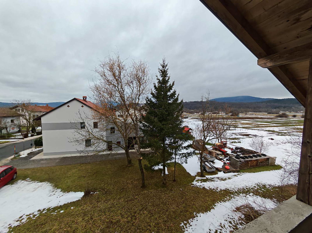 Lokacija: Notranjsko - kraška, Pivka, Šmihel
