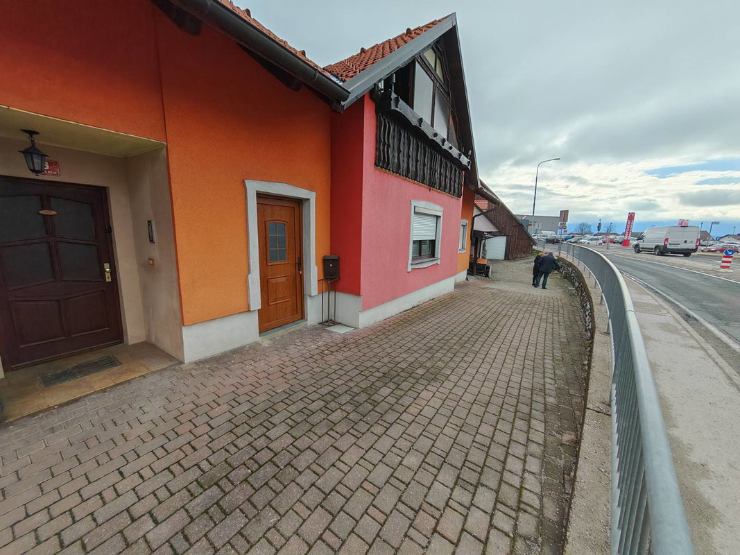 Lokacija: Notranjsko - kraška, Cerknica, Cerknica